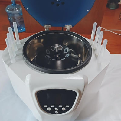 آزمایشگاه دستگاه سانتریفیوژ میز رومیزی آزمایشگاهی حداکثر سرعت 4000r / min